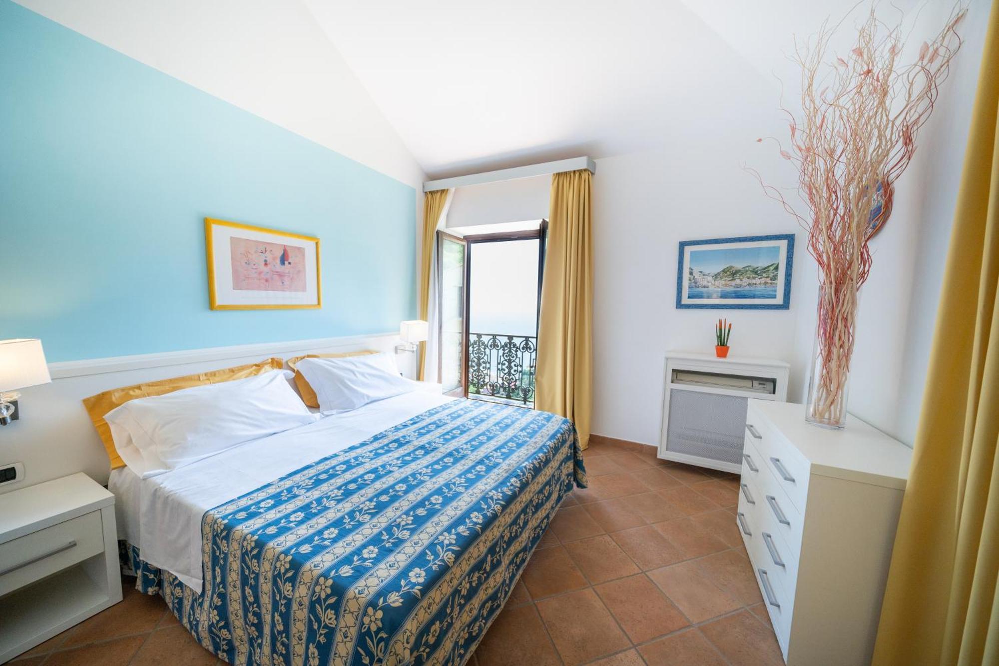Limoneto Di Ercole Apartment ไมยอรี ภายนอก รูปภาพ