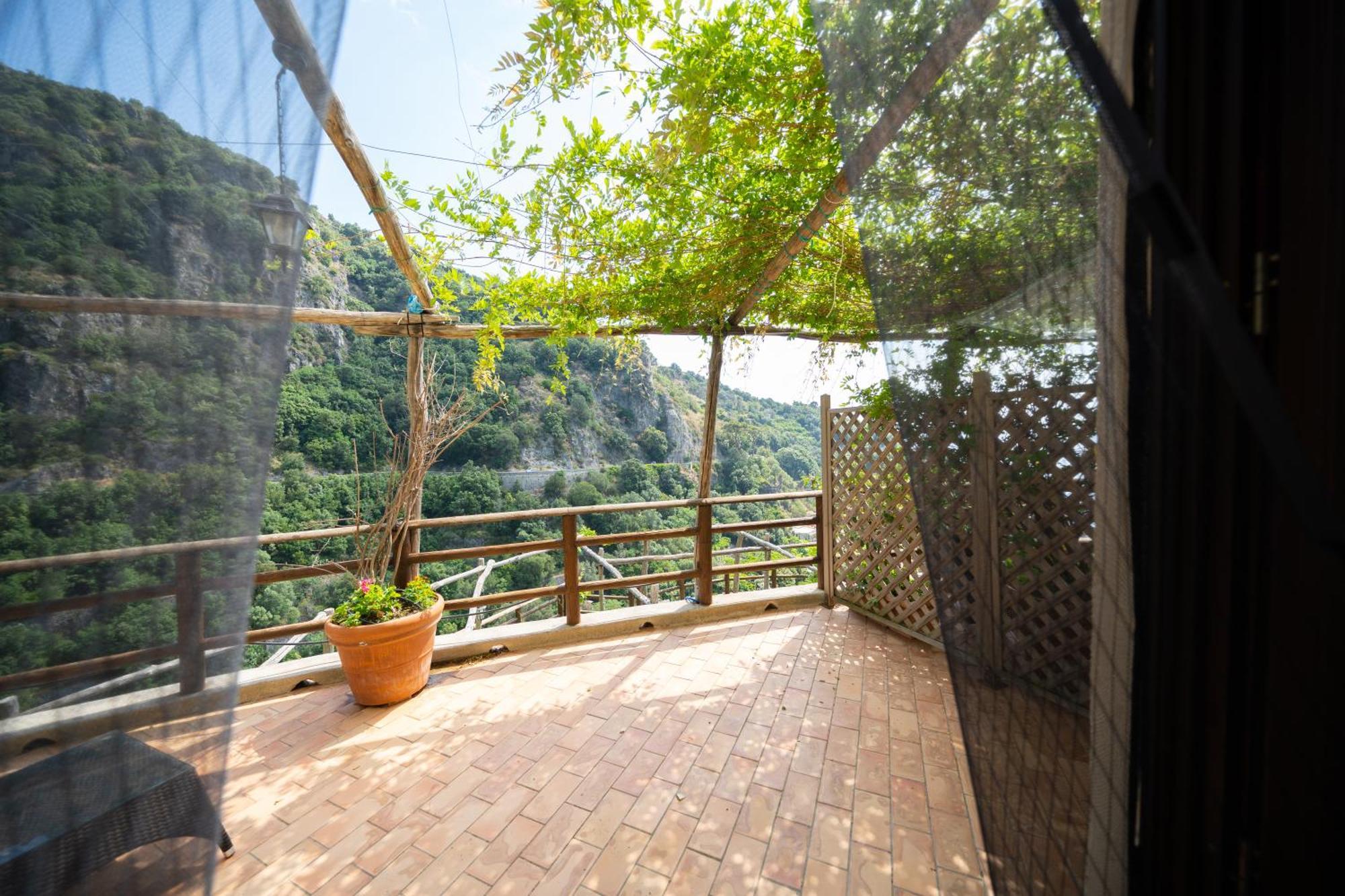 Limoneto Di Ercole Apartment ไมยอรี ภายนอก รูปภาพ