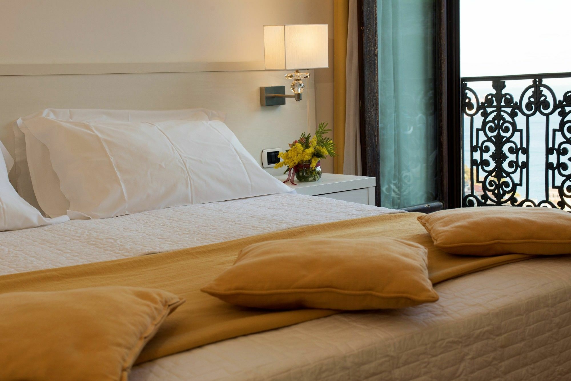 Limoneto Di Ercole Apartment ไมยอรี ภายนอก รูปภาพ